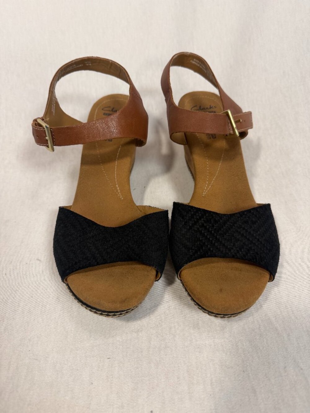 Clarks Collection Cushion Soft Ankle Strap Wedge Sandals – Women's Size 9.5M